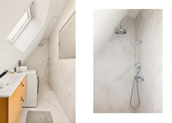 Apartment Live In Historic Building - View To Bryggen Bergen